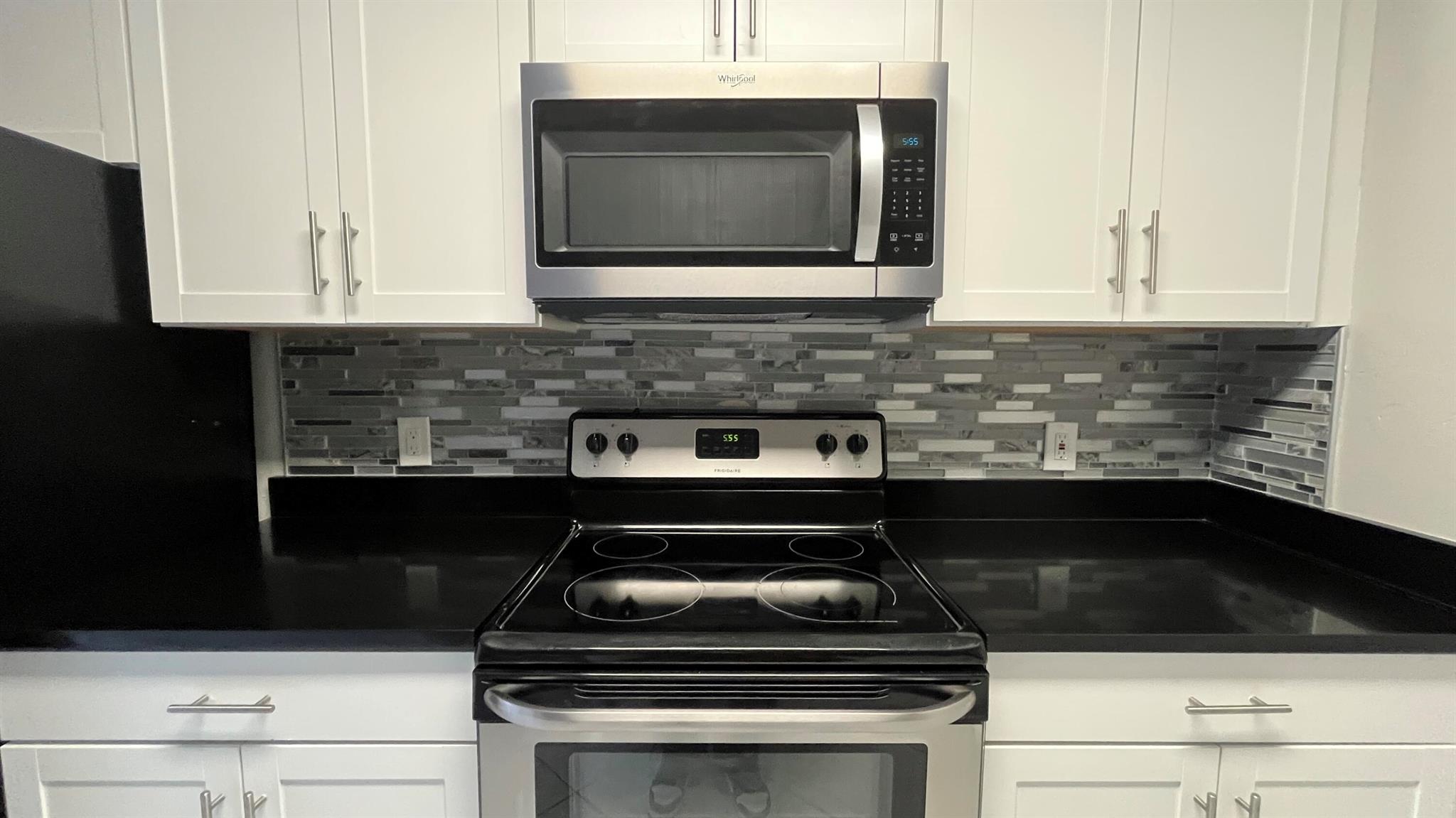 VILLAGE OF SANDALWOOD LAK - Residential Lease