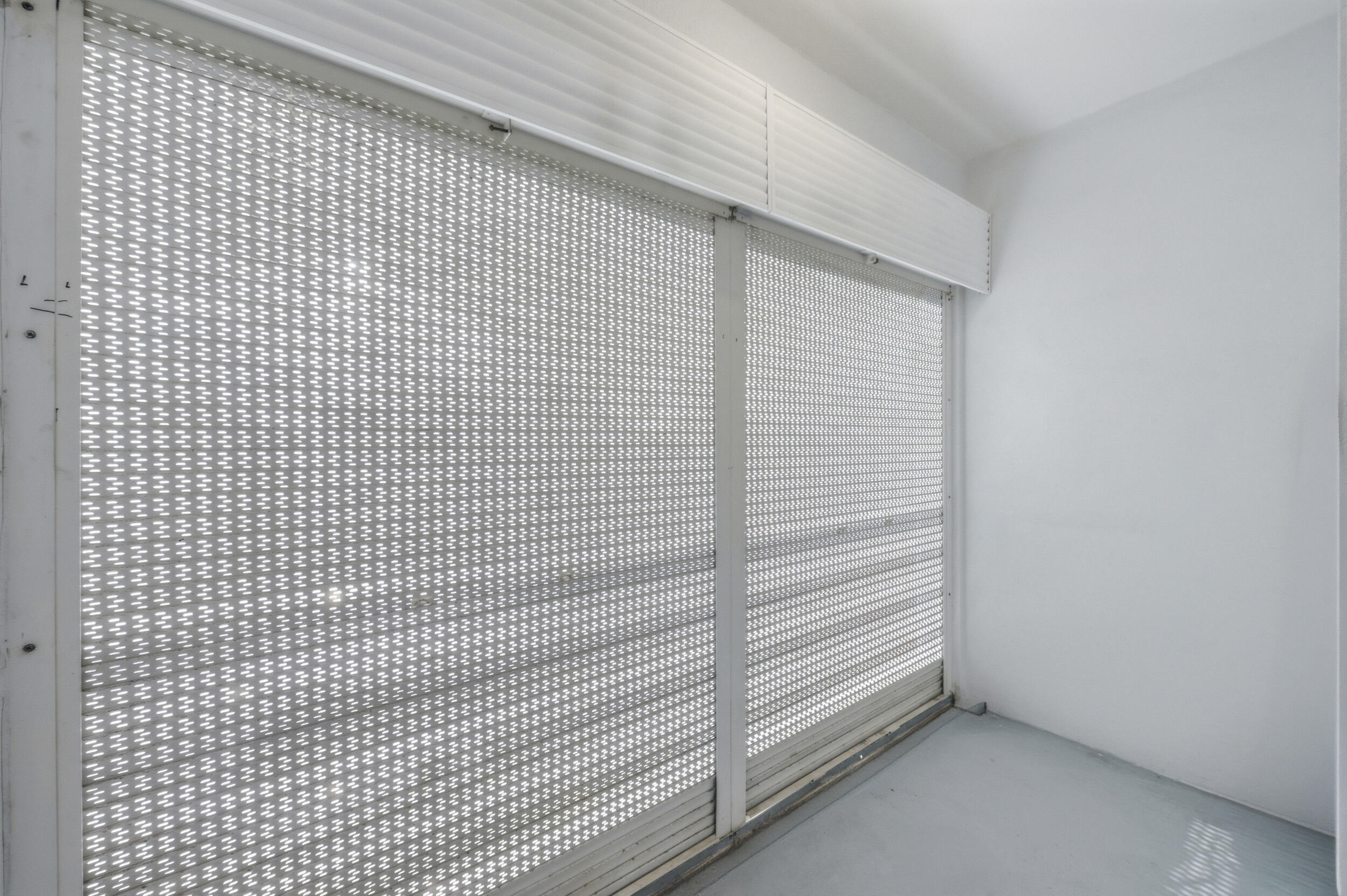 FOUR PALMS CONDO - Residential Lease