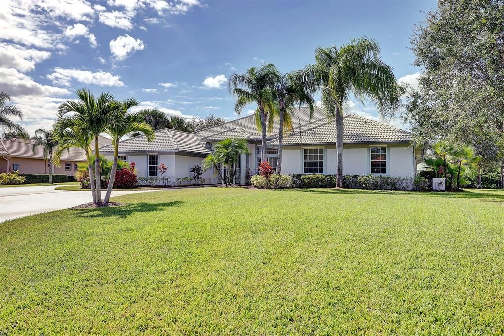 Photo of 8028 Plantation Lakes Drive, Port Saint Lucie, FL 34986 (MLS # R10758147)