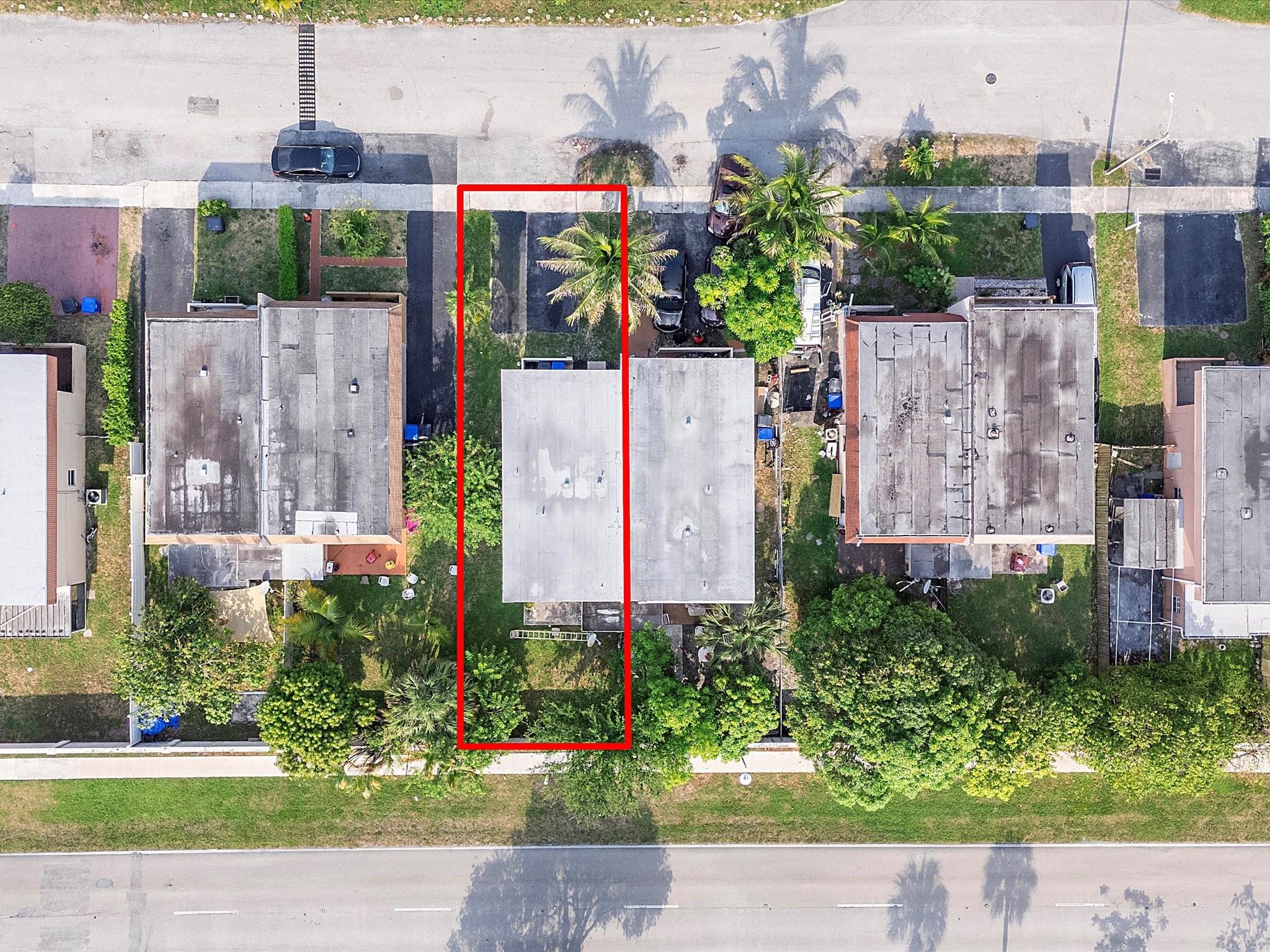 NORTH LAUDERDALE VILLAGE - Residential