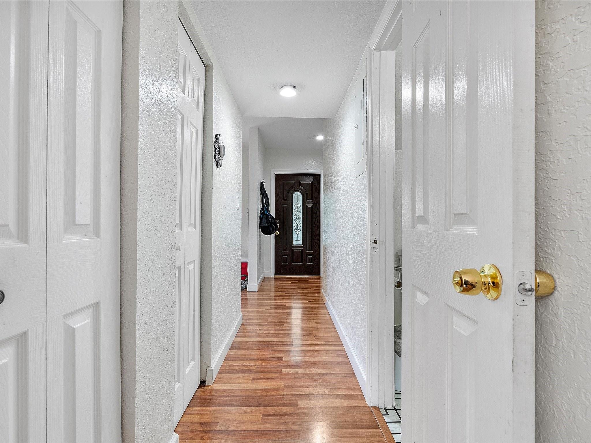 NORTH LAUDERDALE VILLAGE - Residential