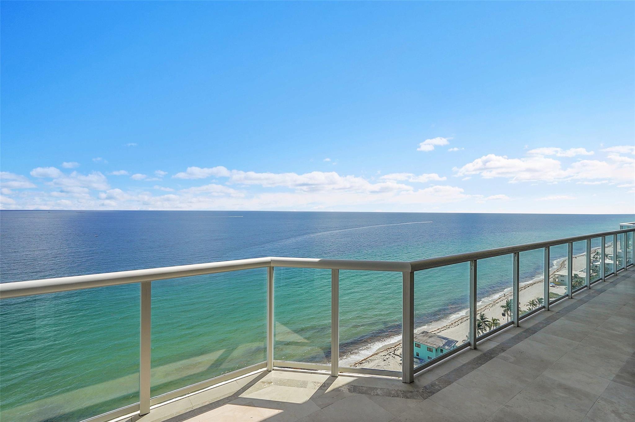 Renaissance On The Ocean - Residential Lease