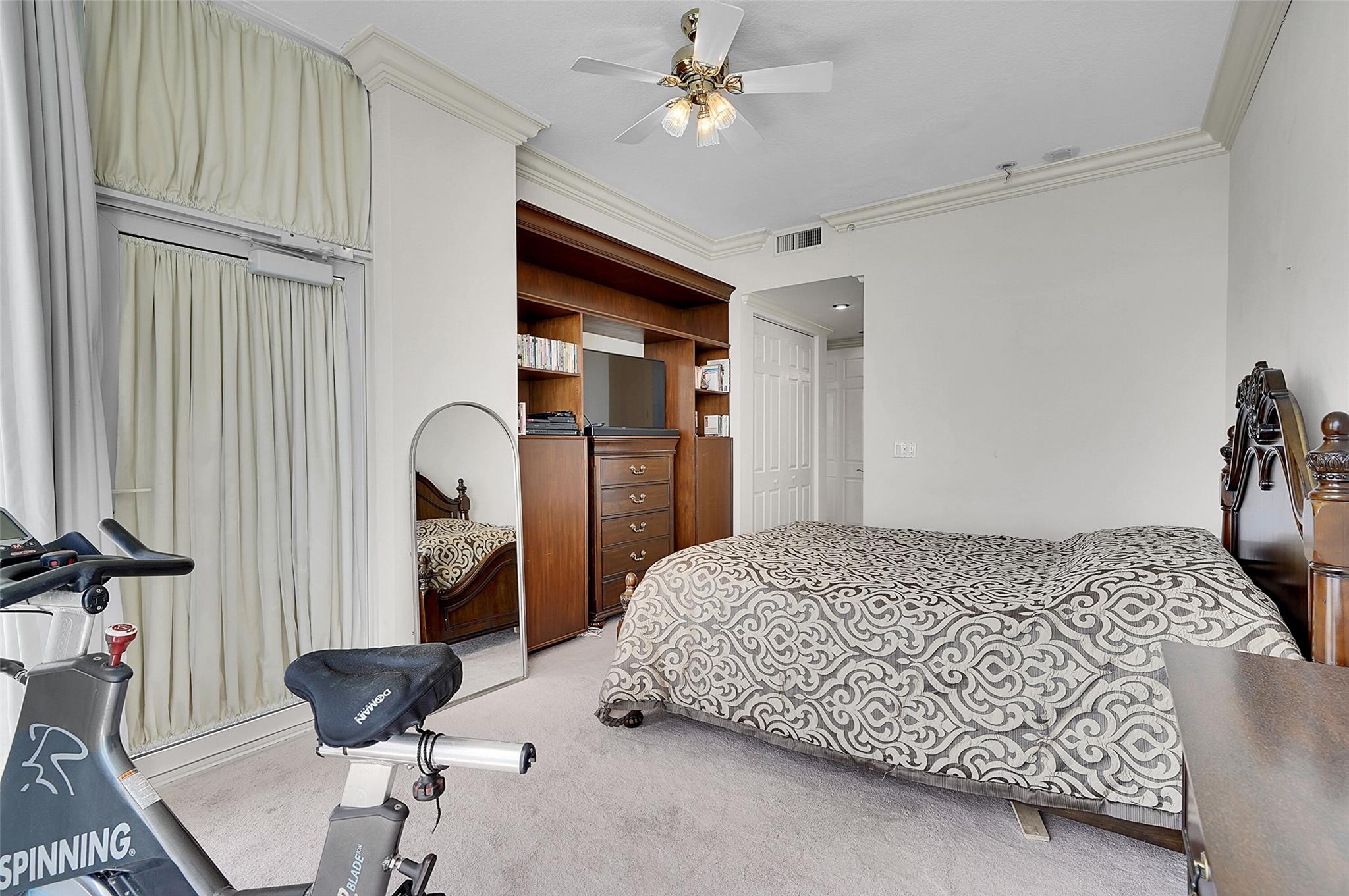 Renaissance On The Ocean - Residential Lease
