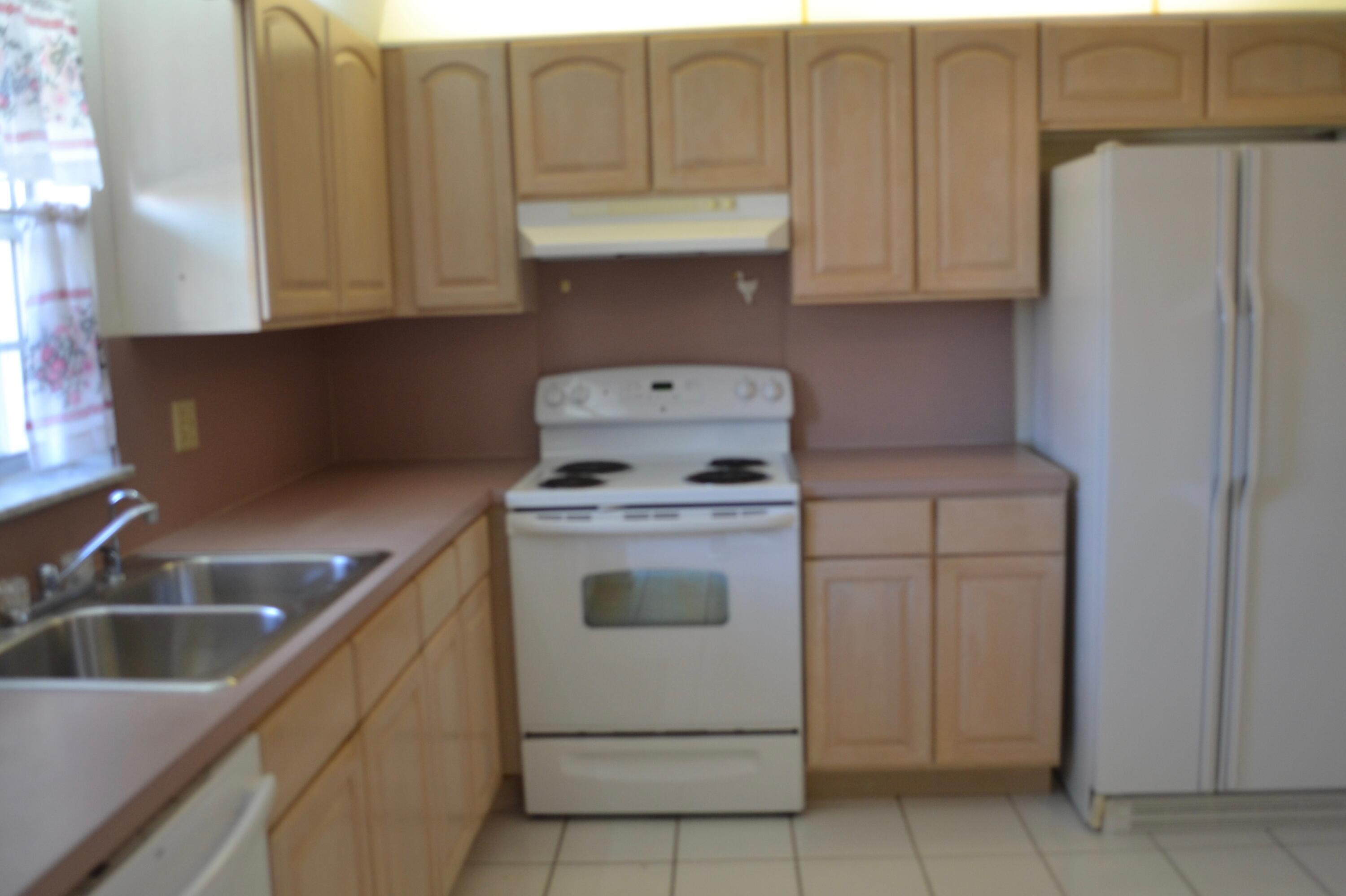 Properties 570 Laconia Circle