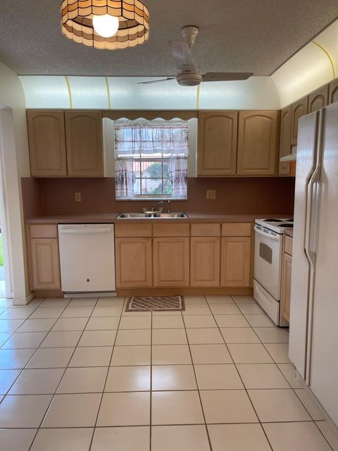 Tiny photo for 570 Laconia Circle, Lake Worth, FL 33467 (MLS # R11130113)