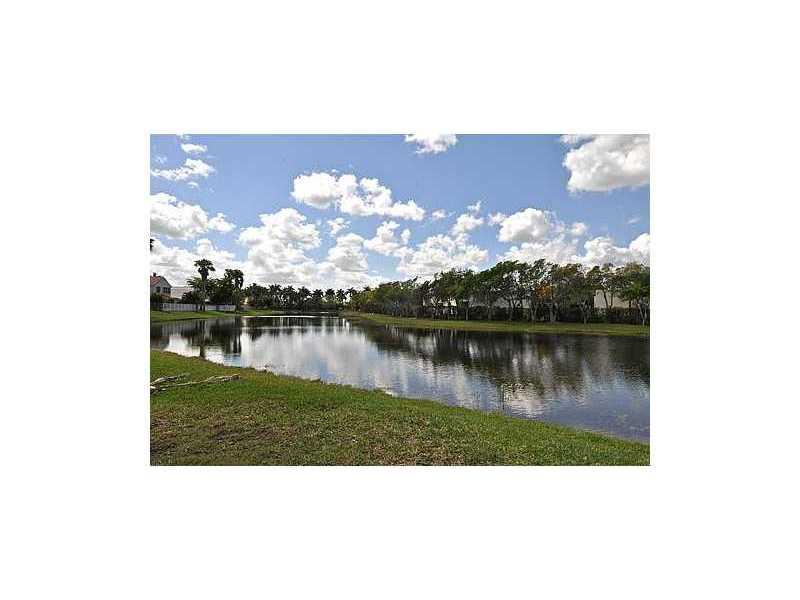 BERMUDA SPRINGS - Residential