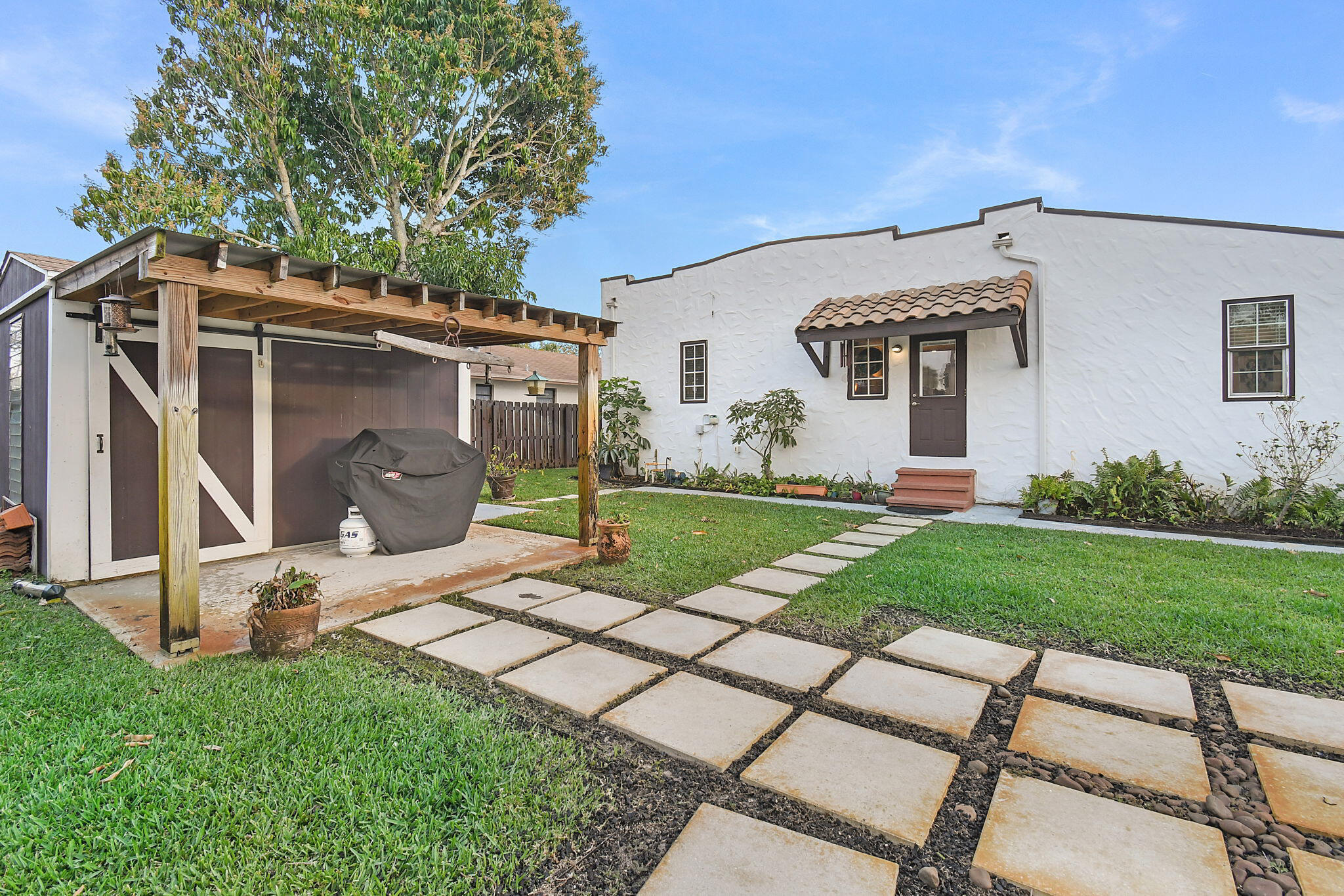 KELSEY CITY - Residential