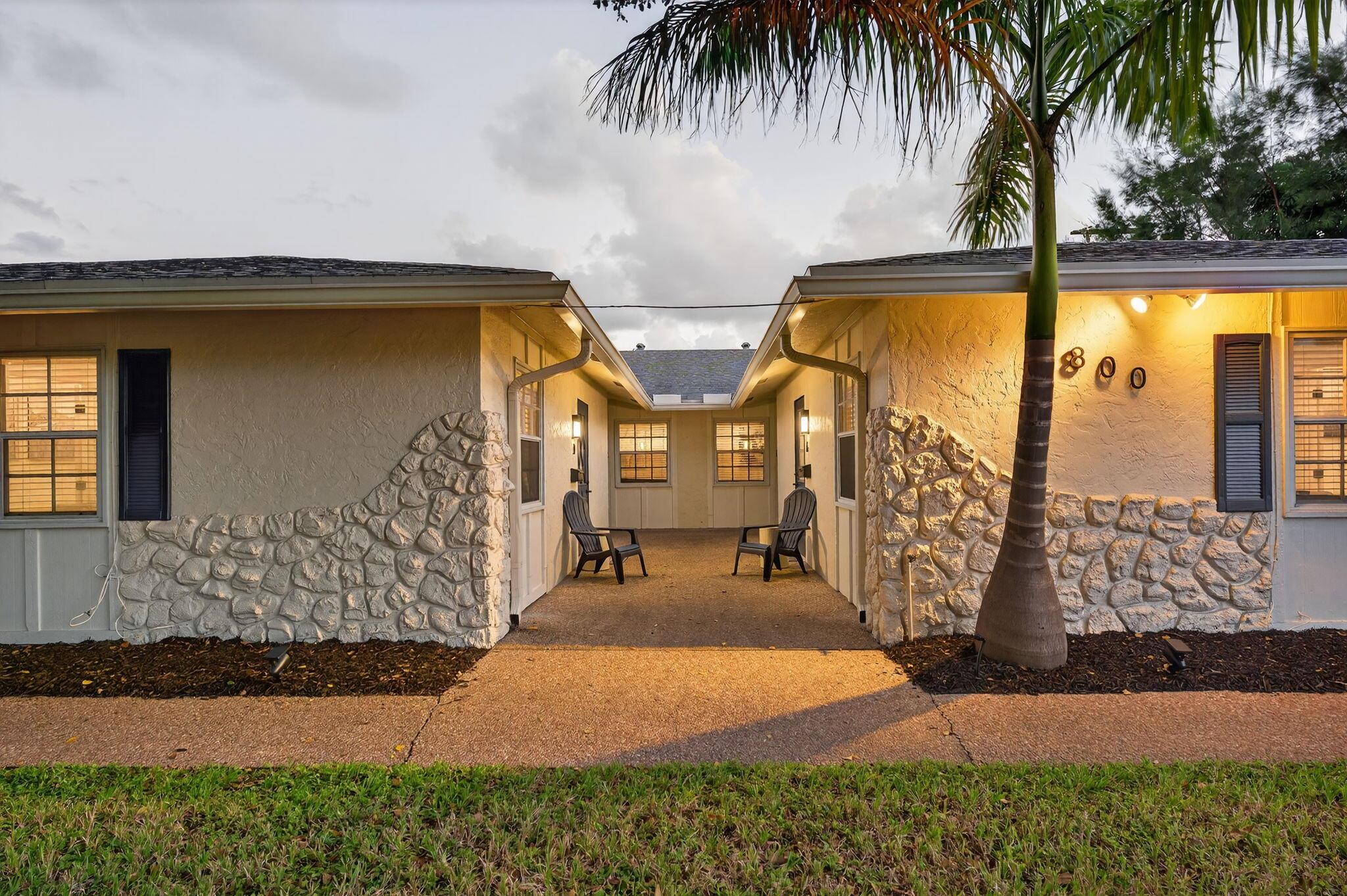 800 Tropic Boulevard