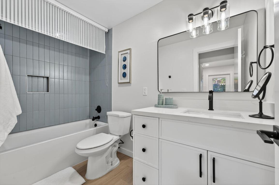 TROPIC ISLE - Residential Income