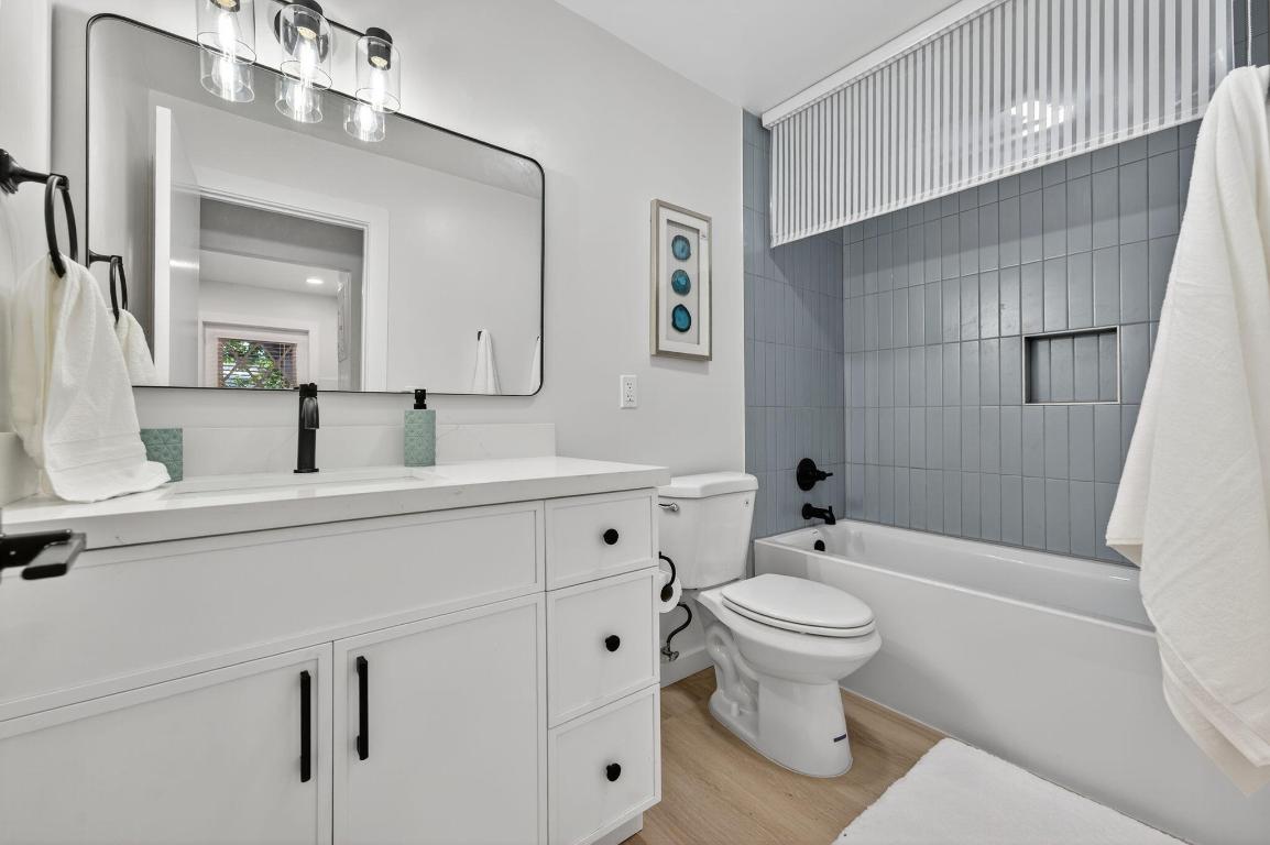 TROPIC ISLE - Residential Income