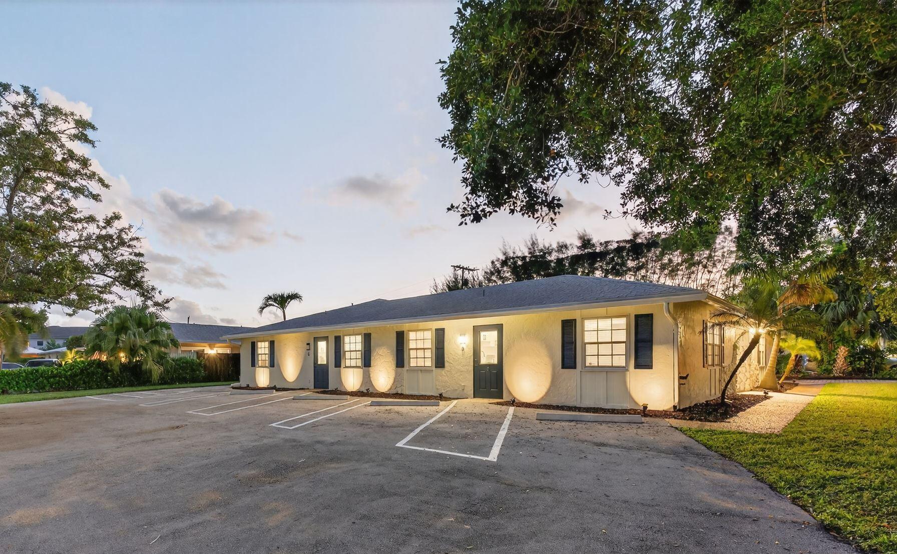 800 Tropic Boulevard
