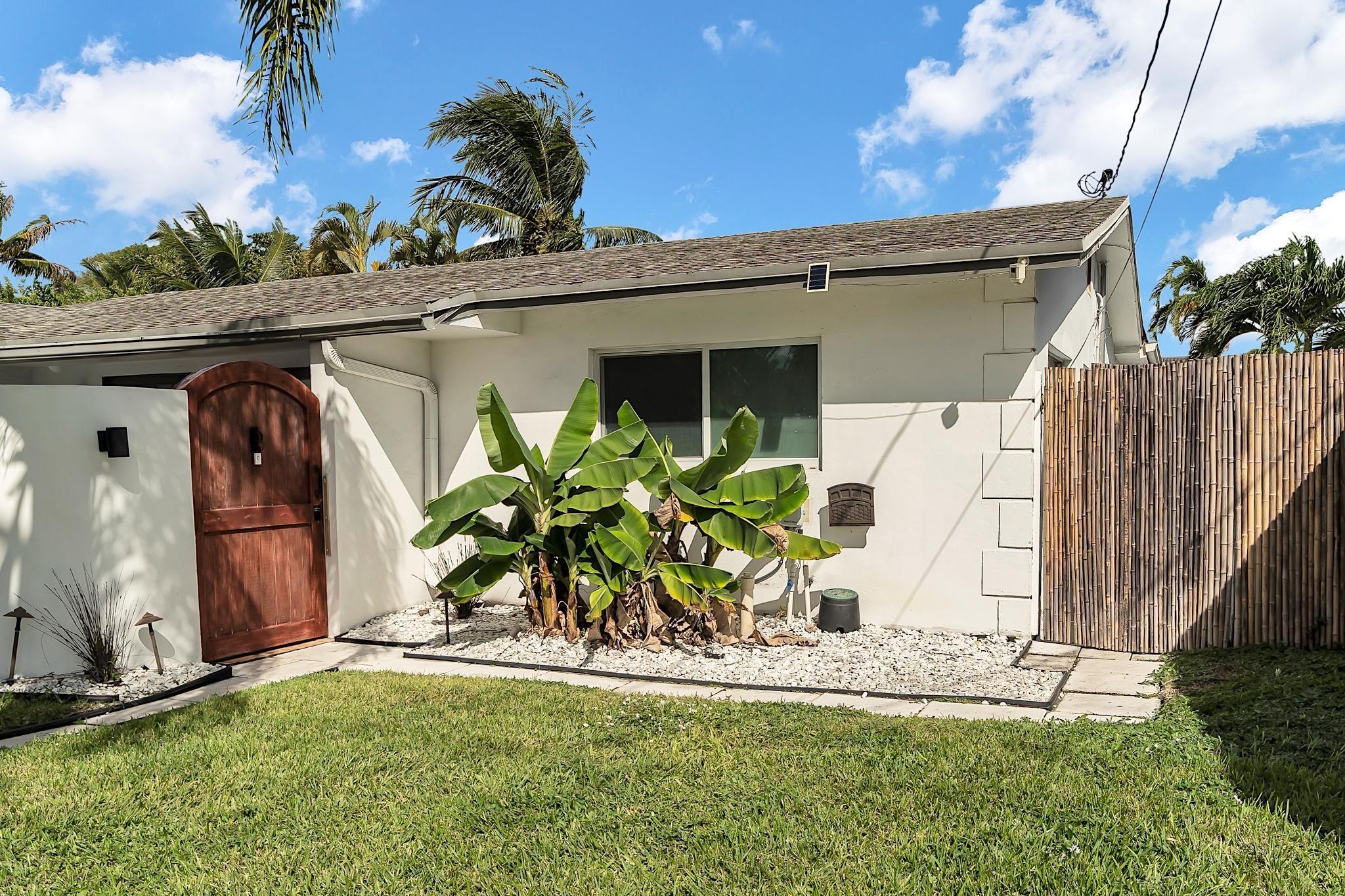 Pompano Isles 27-15 B - Residential Lease