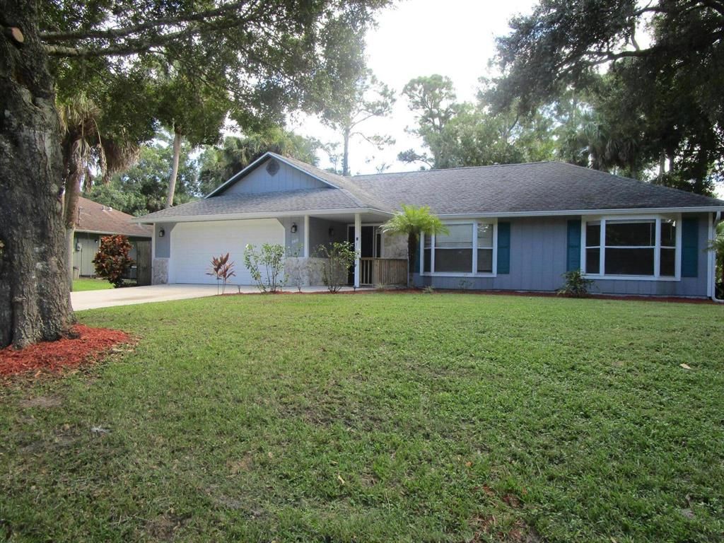 Photo of 8401 North Boulevard, Fort Pierce, FL 34951 (MLS # R10752991)