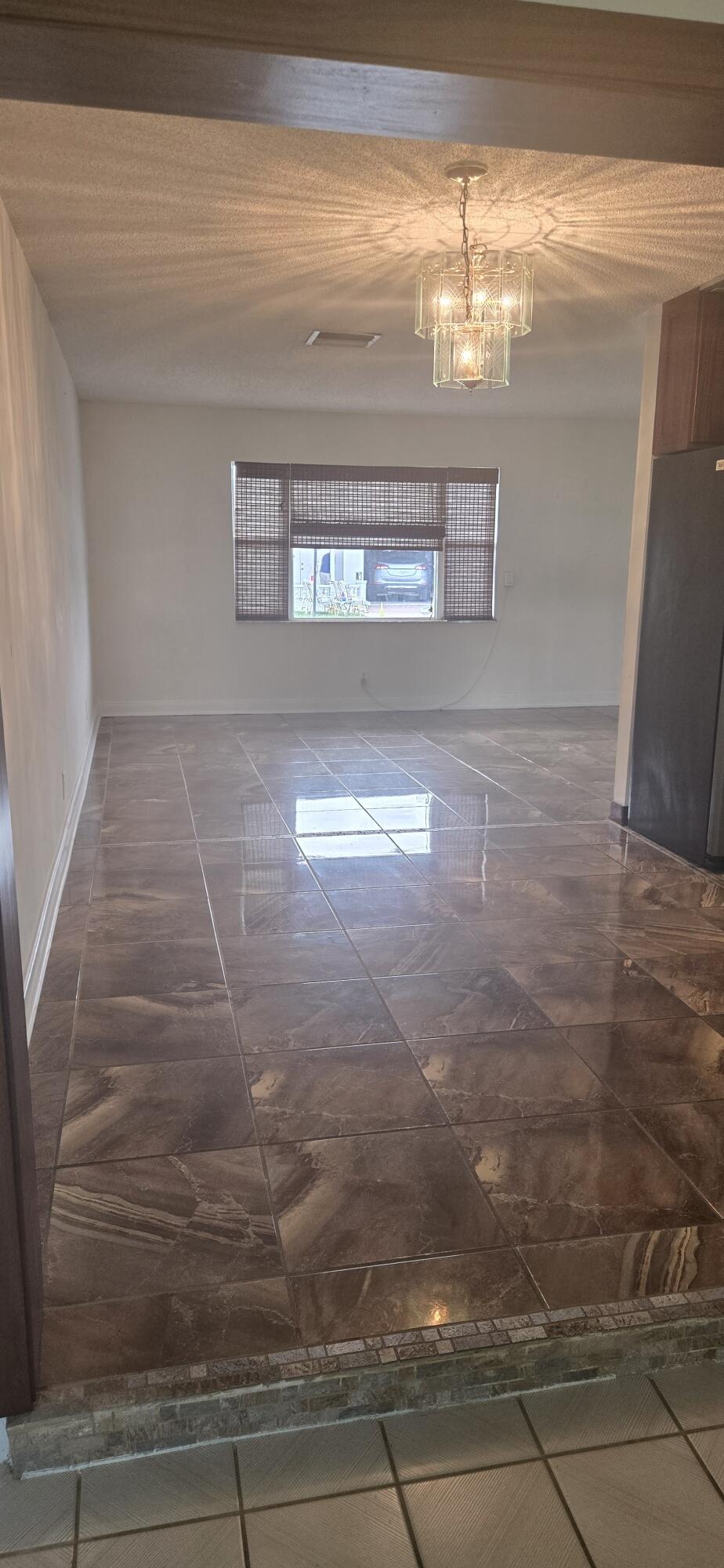 PALM BEACH LEISUREVILLE SEC 9 - Residential Lease