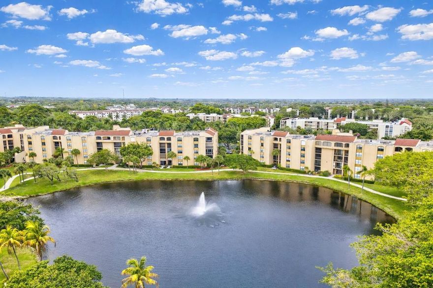 Prime Delray Beach location!   This corner unit light, bright and breezy,  offers a desirable split floor plan and tranquil lake views in the highly sought-after Building 6 of Delray Racquet Club. The residence features an updated kitchen with newer appliances.
Enjoy resort-style living with two pools, a fully equipped fitness center, and tennis courts. Ideally situated within walking distance to shopping, dining, Whole Foods, and Target, and just one mile to the beach and vibrant downtown Delray Beach.
Investor-friendly community allowing 30-day rentals up to six times per year, making this an excellent opportunity for both personal use and income potential. A rare combination of location, lifestyle, and flexibility in the heart of Delray Beach. flexibility in the heart of Delray Beach.