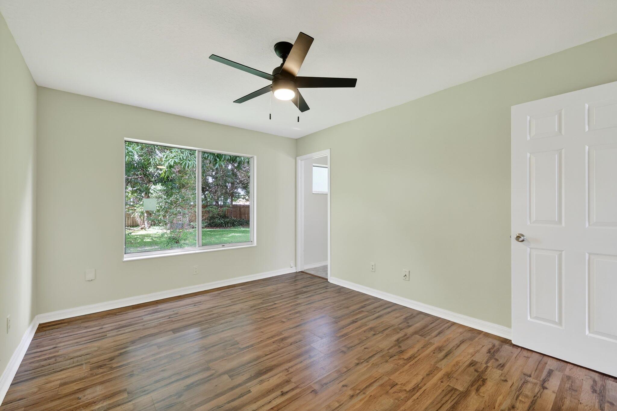 PORT ST LUCIE SECTION 18 - Residential Lease