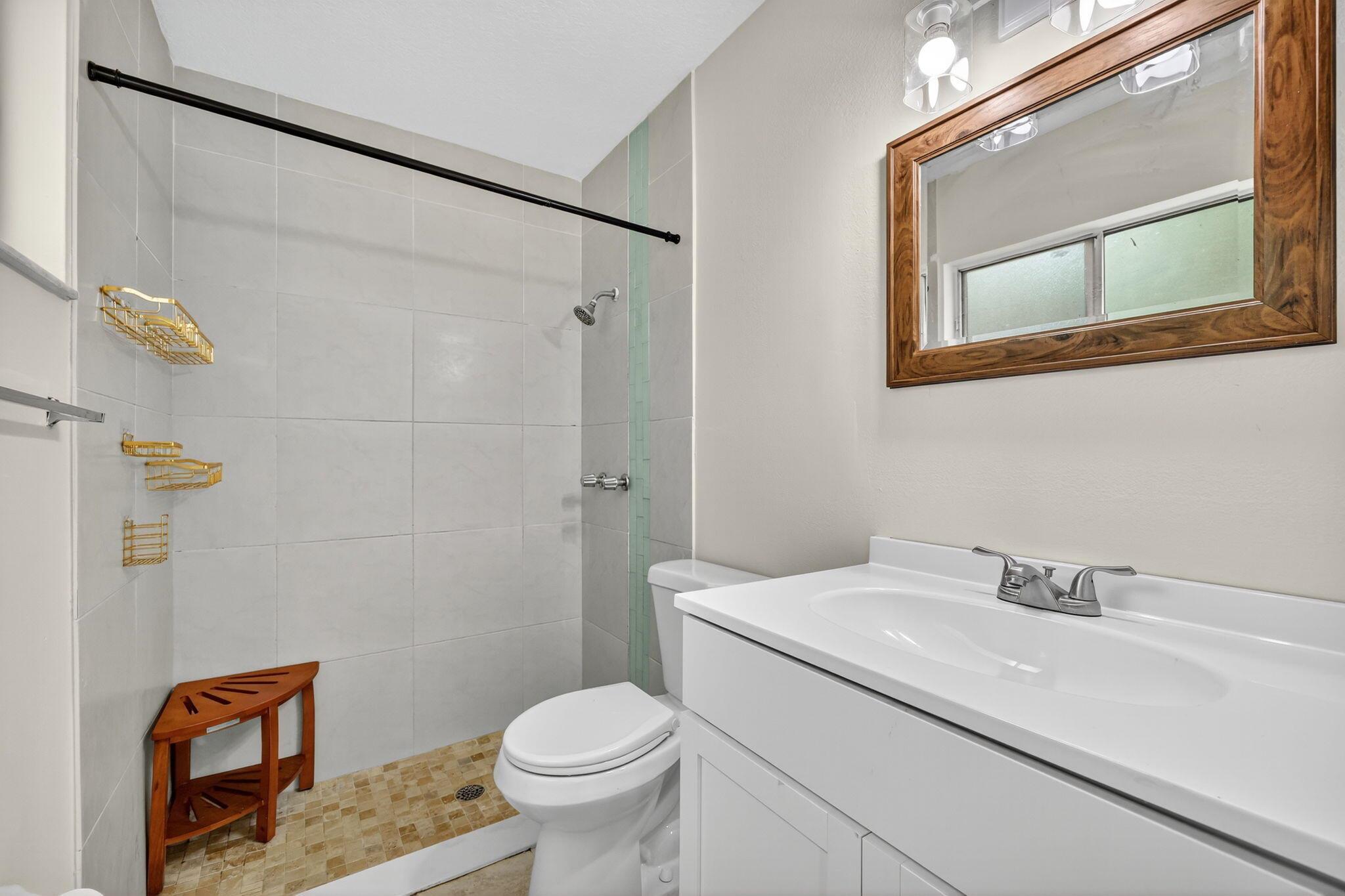 PORT ST LUCIE SECTION 18 - Residential Lease