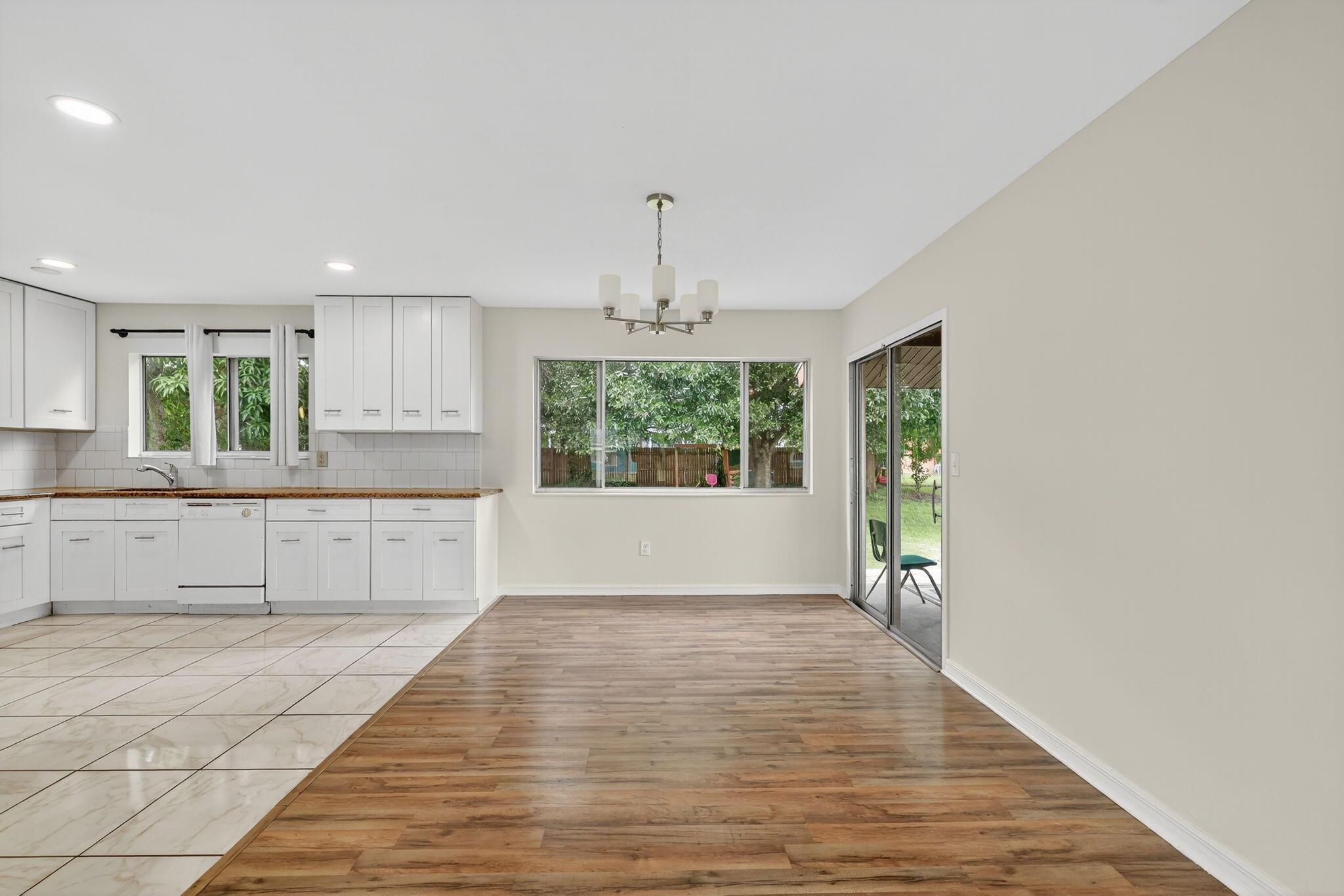 PORT ST LUCIE SECTION 18 - Residential Lease