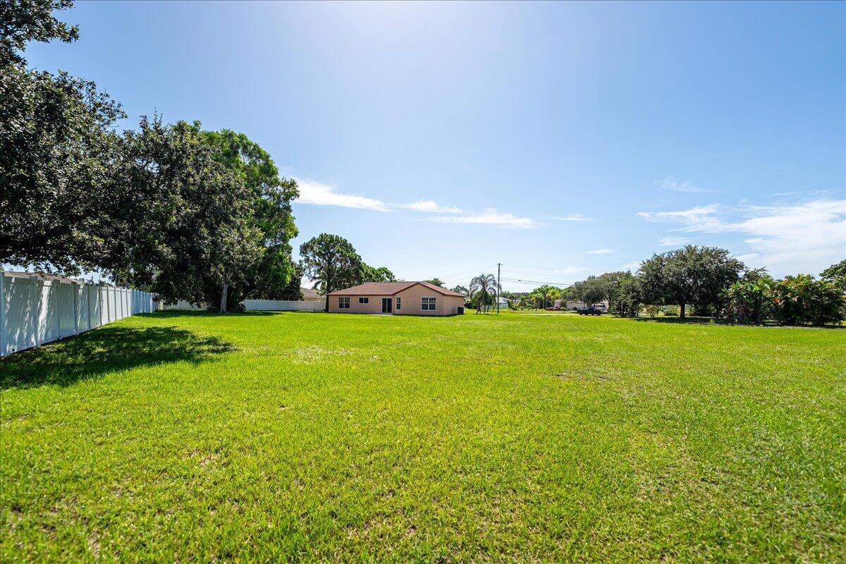 PORT ST LUCIE SECTION 40 - Residential Lease