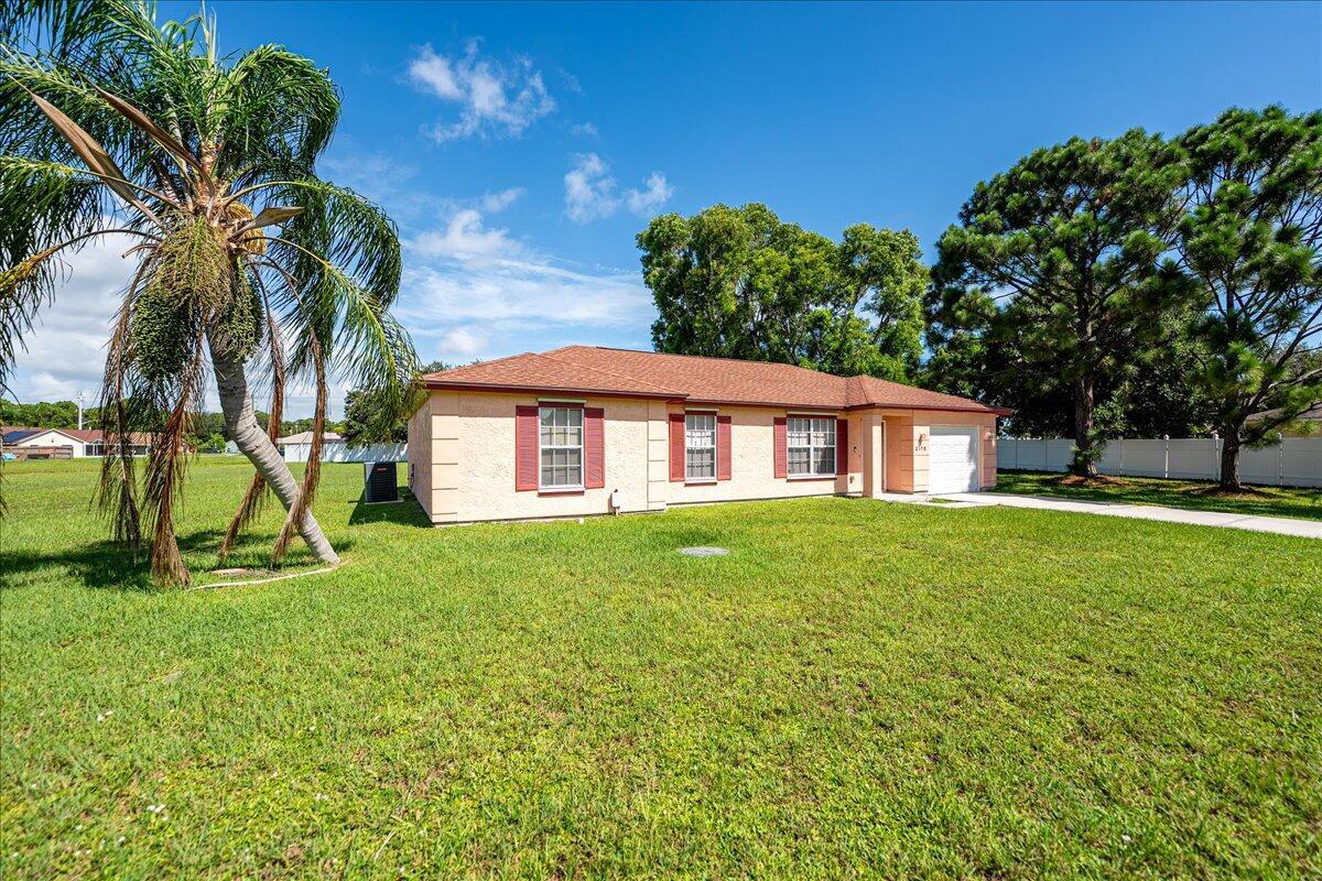 PORT ST LUCIE SECTION 40 - Residential Lease
