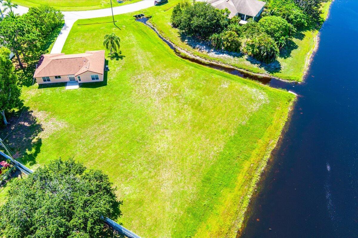 PORT ST LUCIE SECTION 40 - Residential Lease