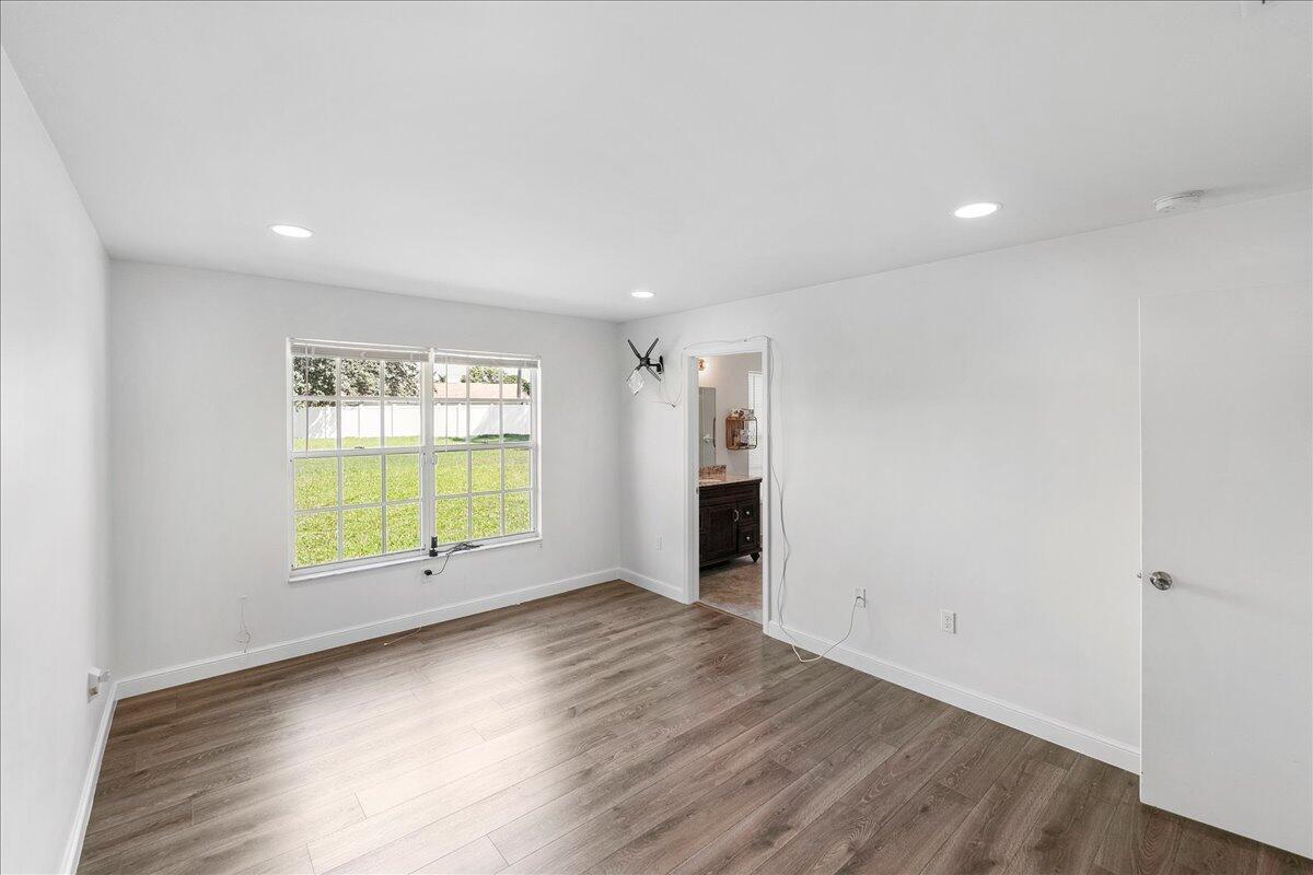 PORT ST LUCIE SECTION 40 - Residential Lease