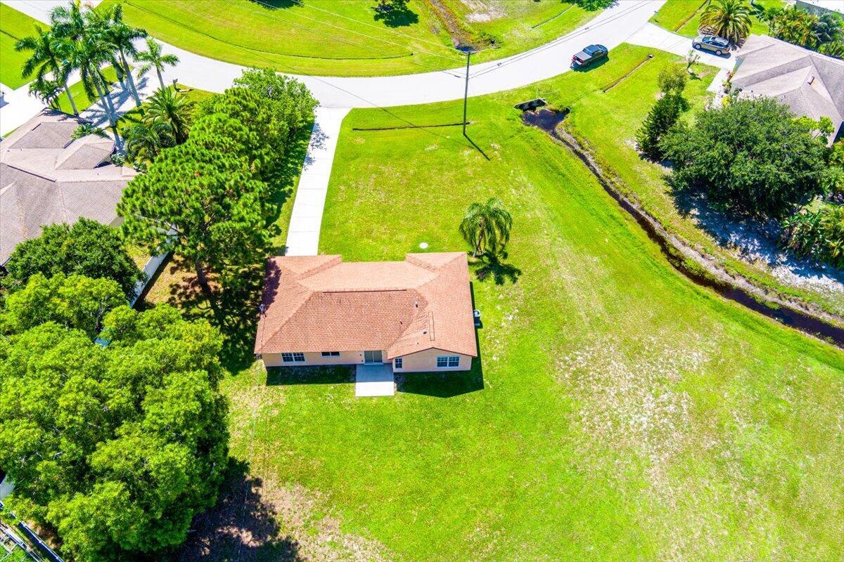 PORT ST LUCIE SECTION 40 - Residential Lease