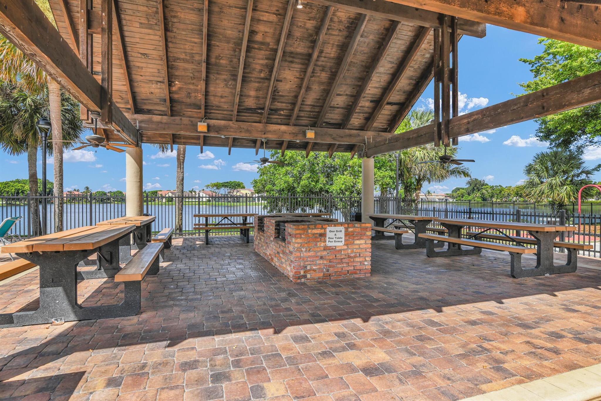 WOODSTREAM - Residential