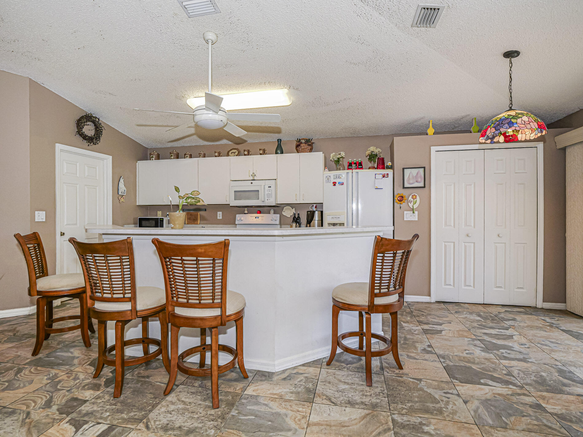 WATERFORD LAKES PHASE I SUBDIVISION - Residential