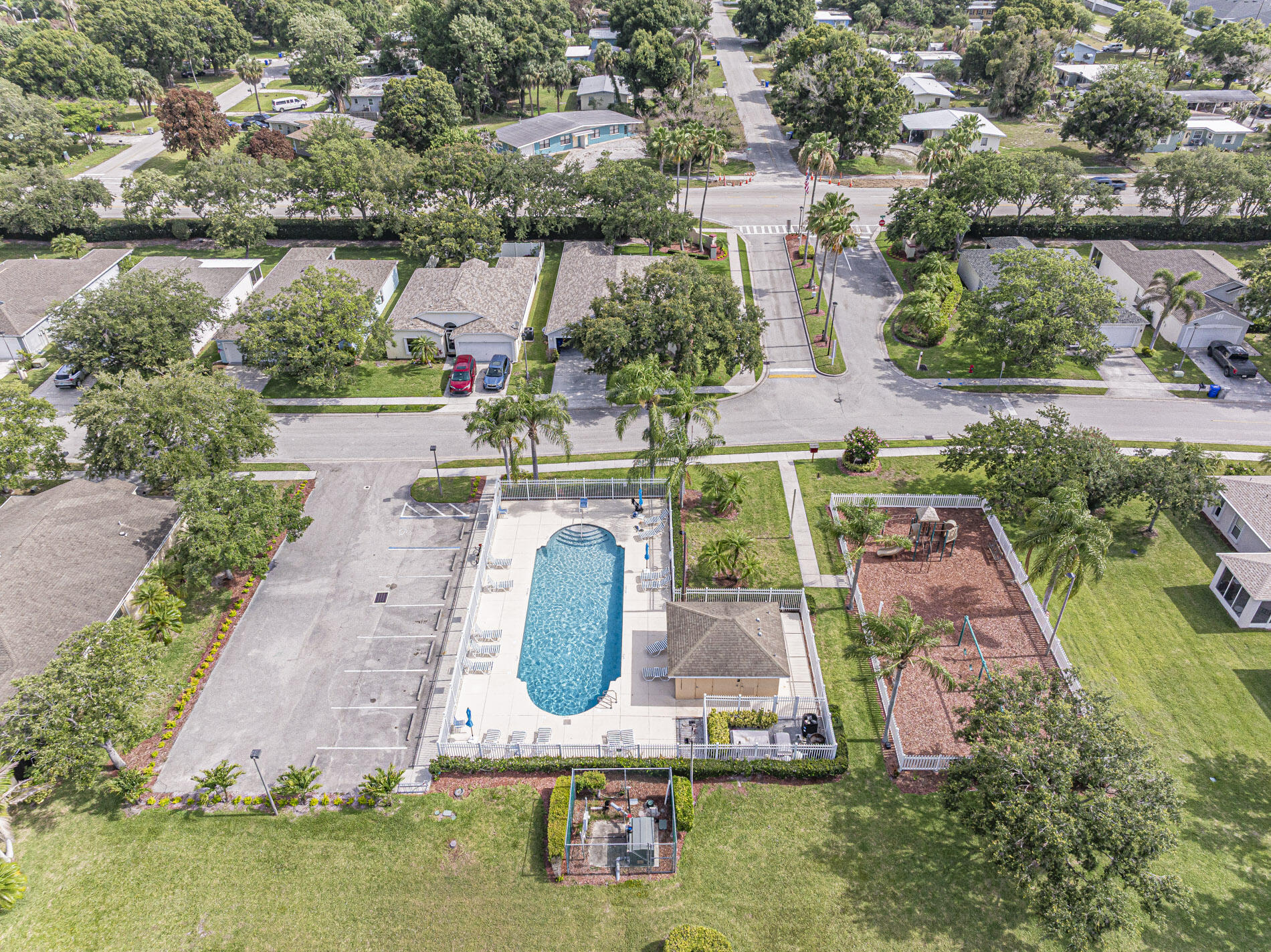 WATERFORD LAKES PHASE I SUBDIVISION - Residential