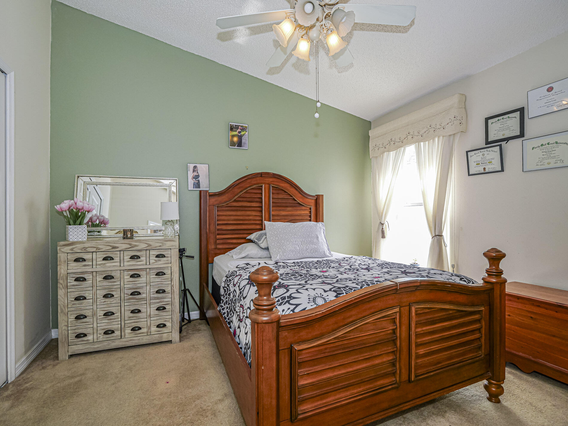 WATERFORD LAKES PHASE I SUBDIVISION - Residential