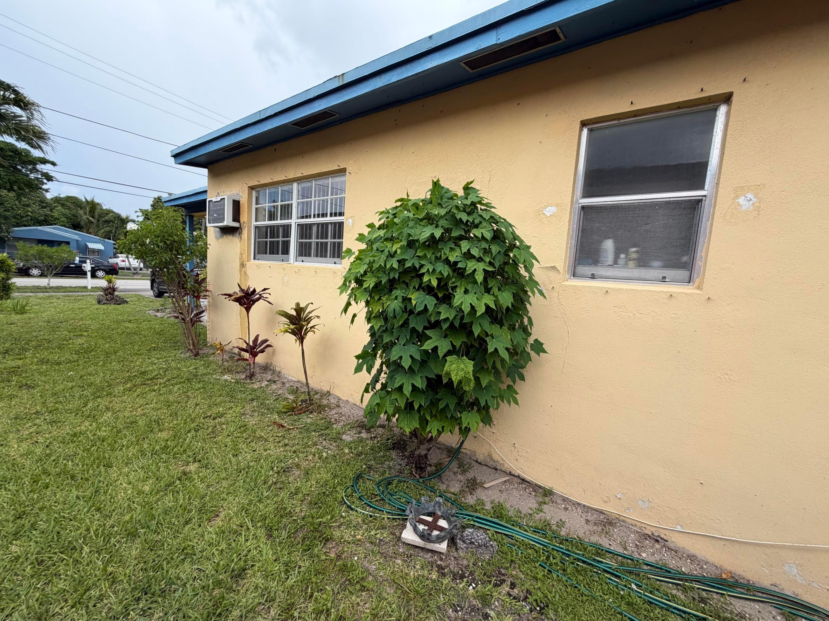 408 NW 16TH Avenue