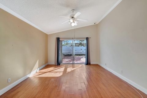 A home in Deerfield Beach