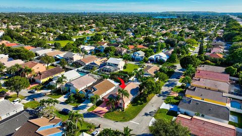 A home in Deerfield Beach