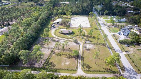 A home in Loxahatchee