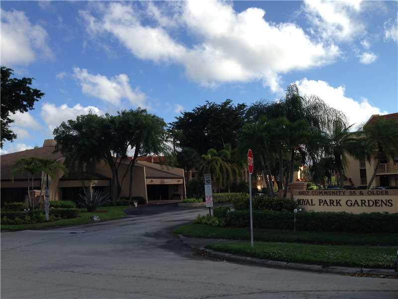 Royal Park Gardens - Residential