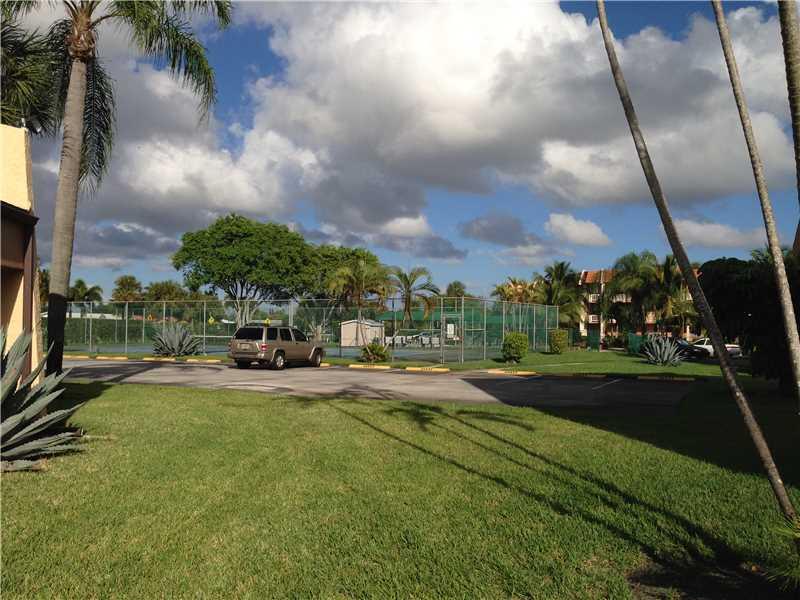 Royal Park Gardens - Residential