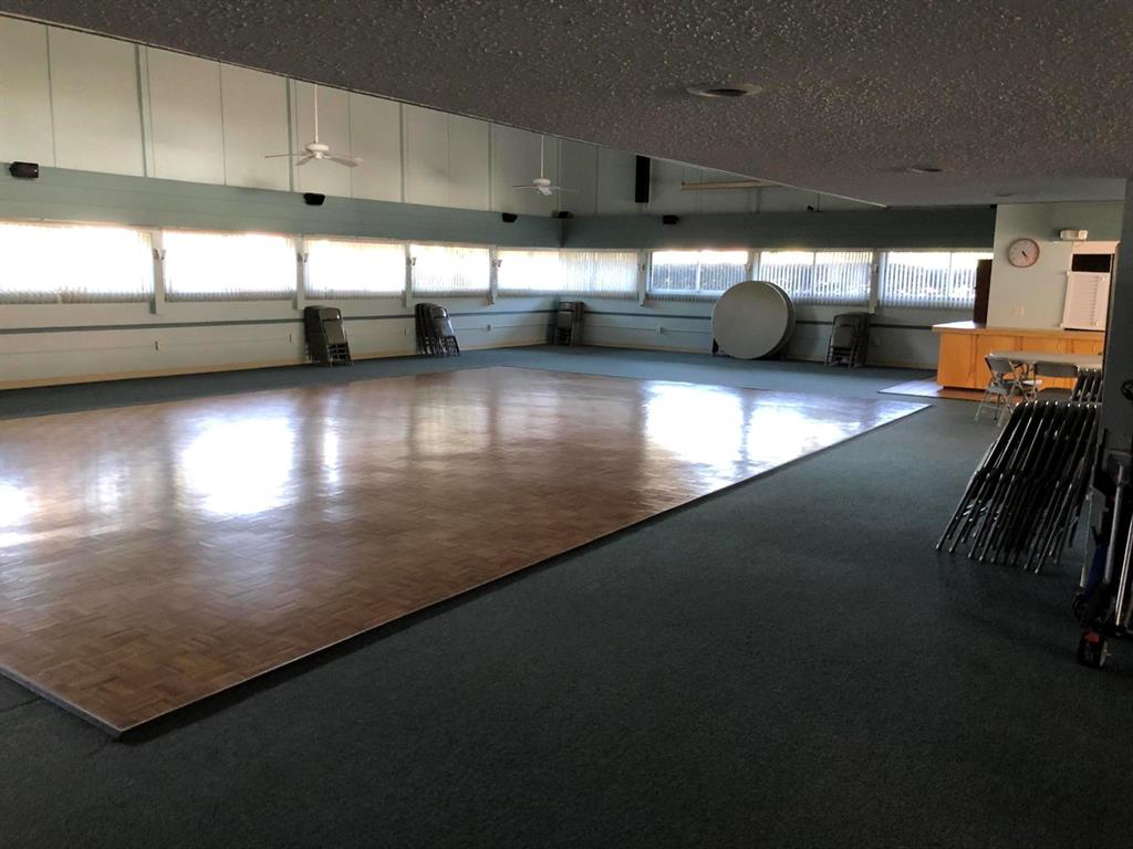 VISTA PINES CONDO - Residential Lease