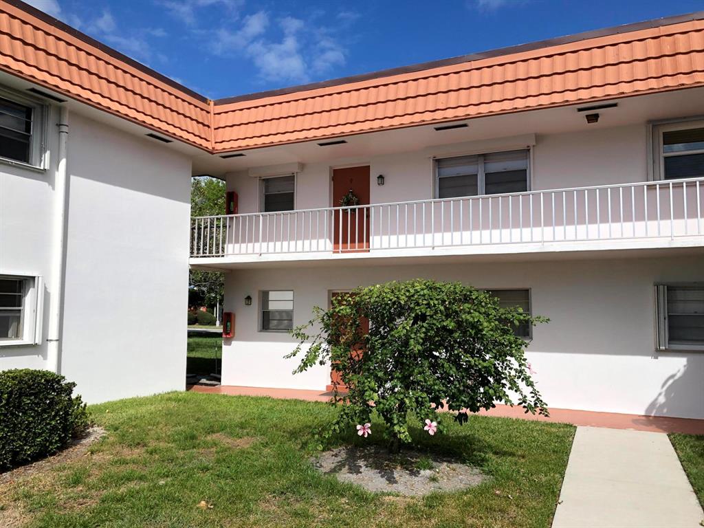 VISTA PINES CONDO - Residential Lease