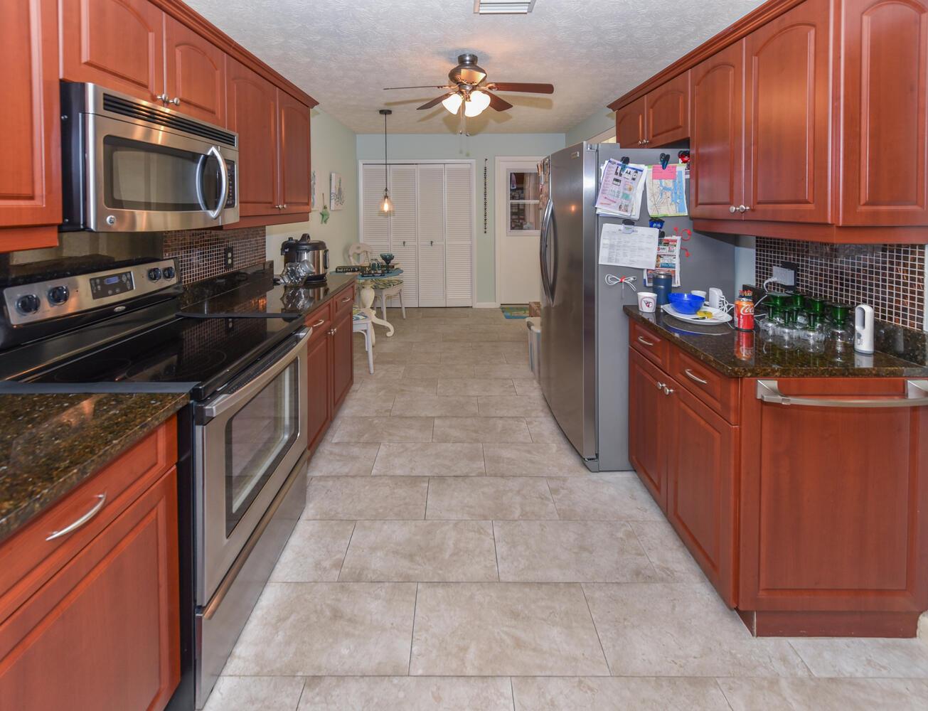 EAGLEWOOD - Residential