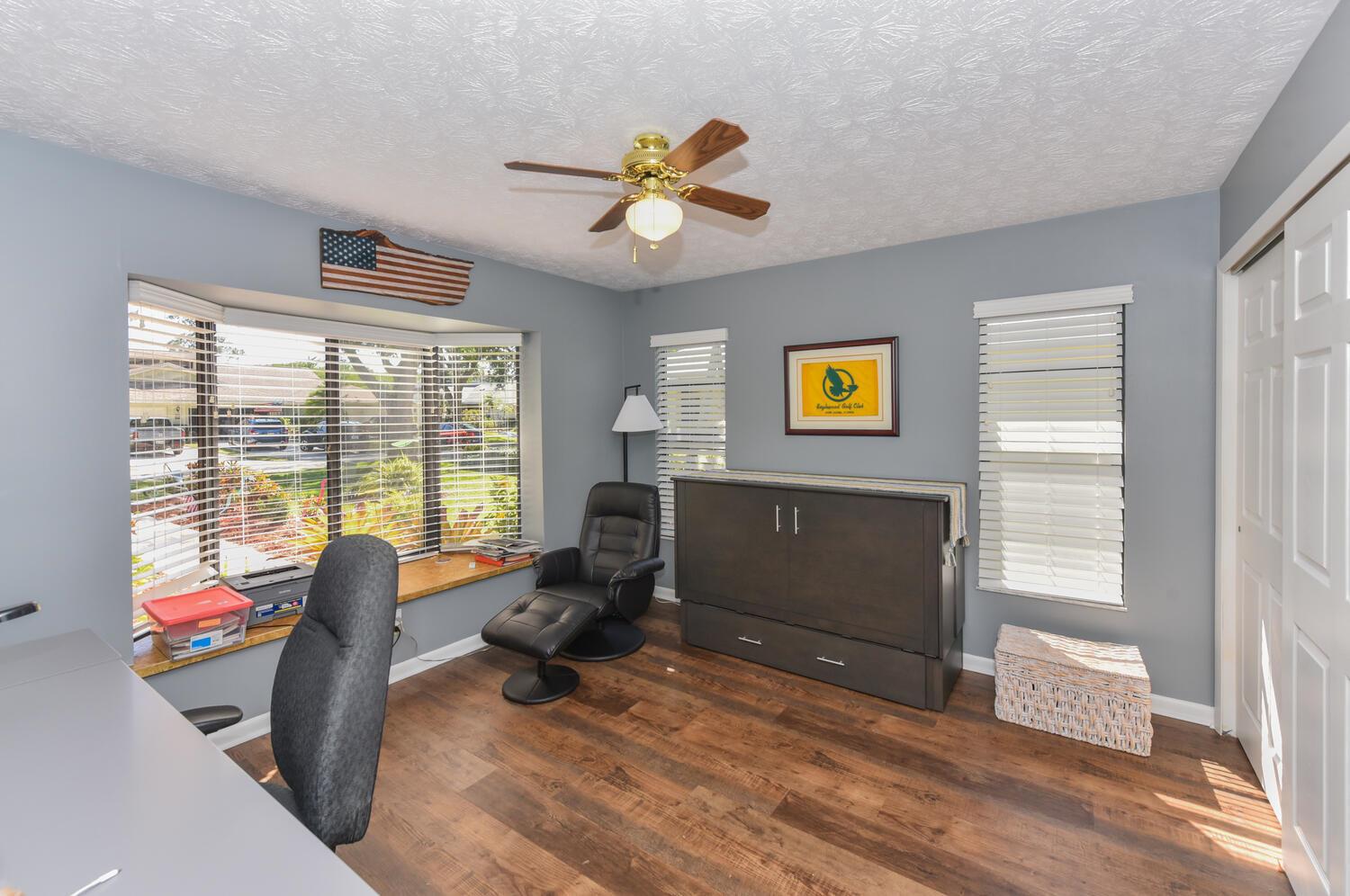 EAGLEWOOD - Residential