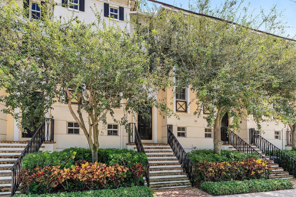 Photo of 75 NE 5th Avenue #L, Delray Beach, FL 33483 (MLS # R11123971)