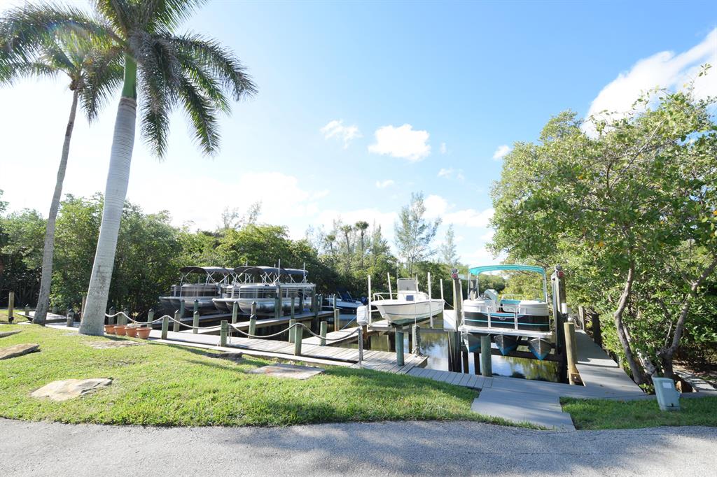 JUPITER ISLAND - Residential