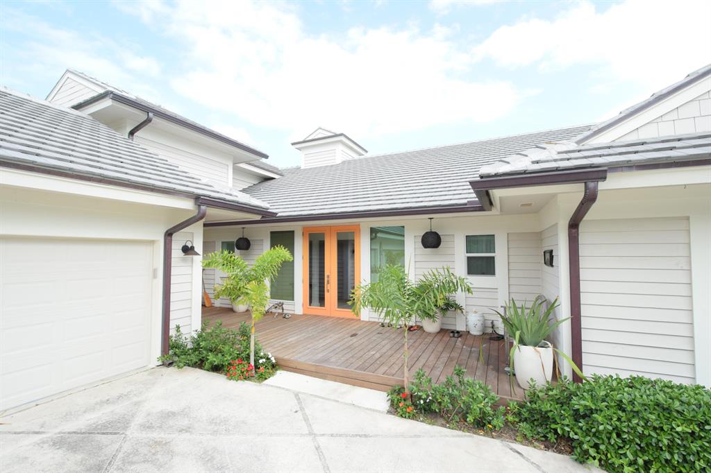 JUPITER ISLAND - Residential