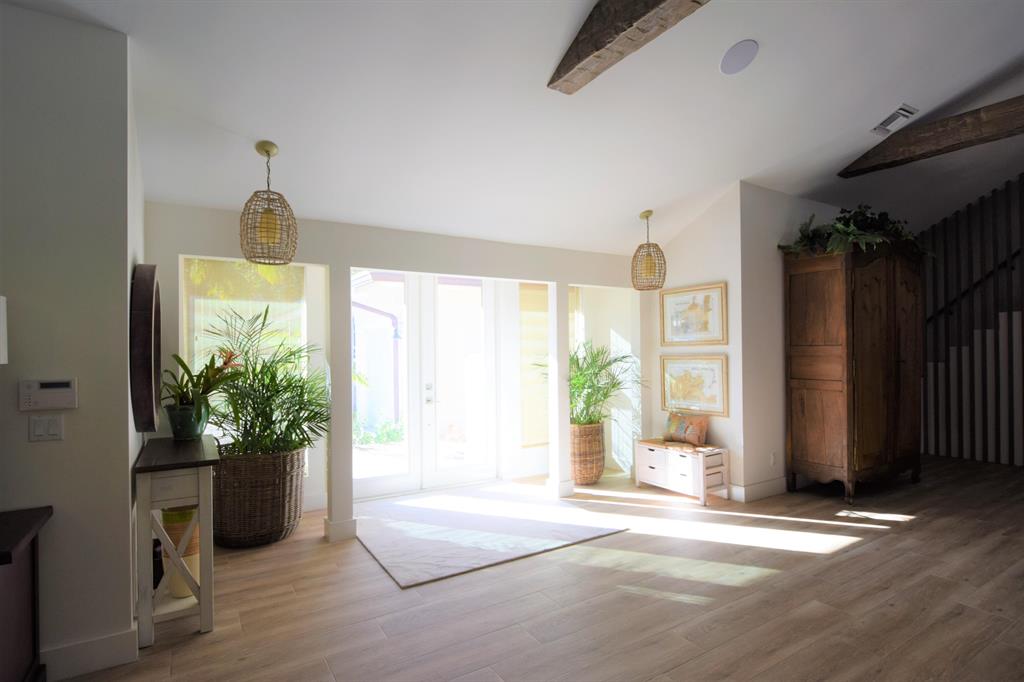 JUPITER ISLAND - Residential