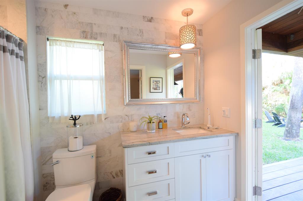 JUPITER ISLAND - Residential