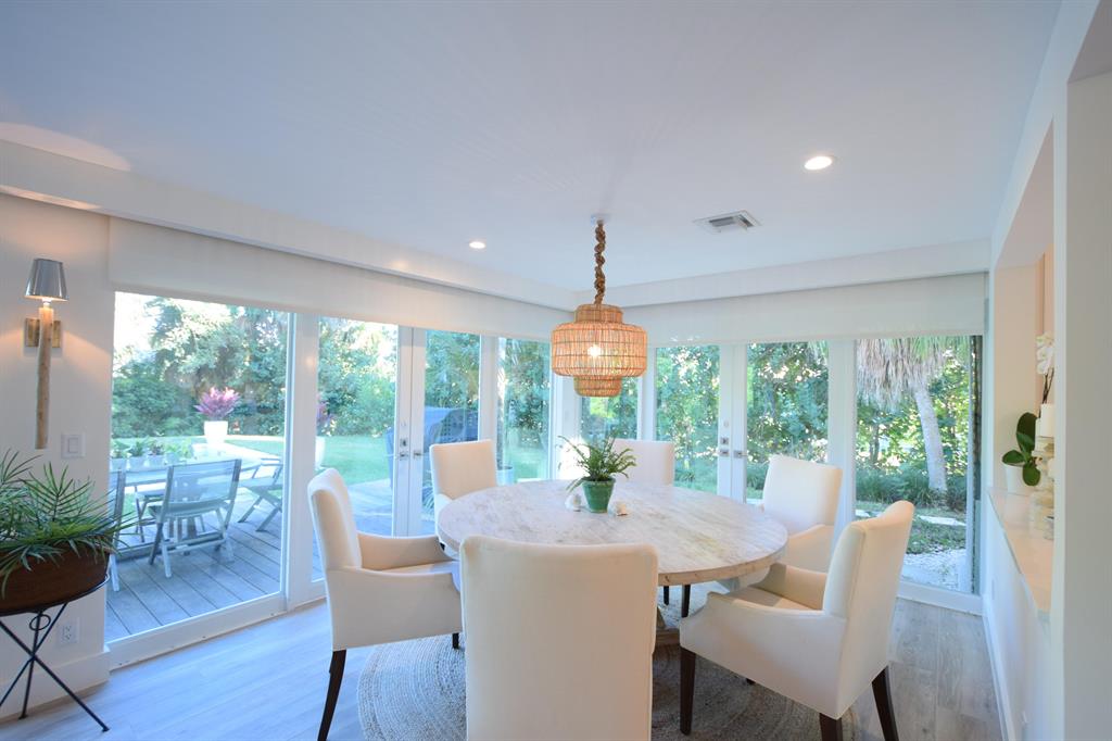 JUPITER ISLAND - Residential