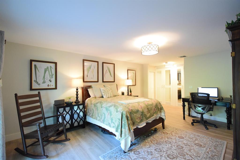 JUPITER ISLAND - Residential