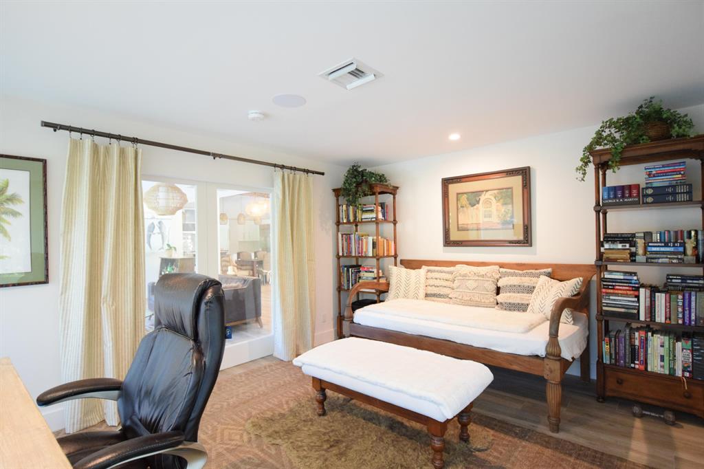 JUPITER ISLAND - Residential