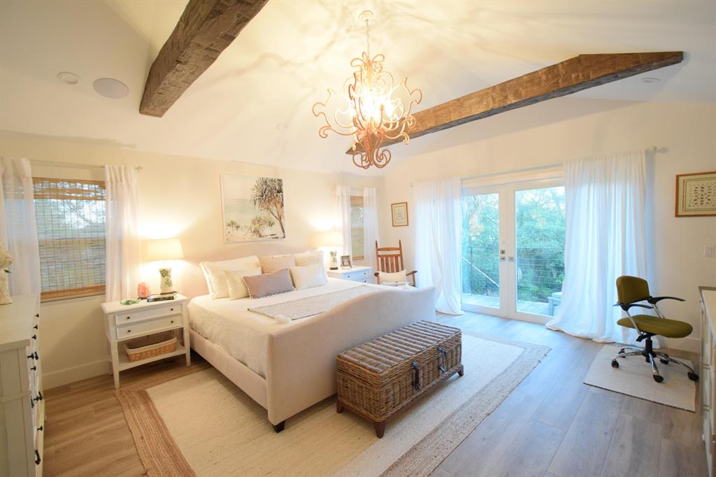 JUPITER ISLAND - Residential